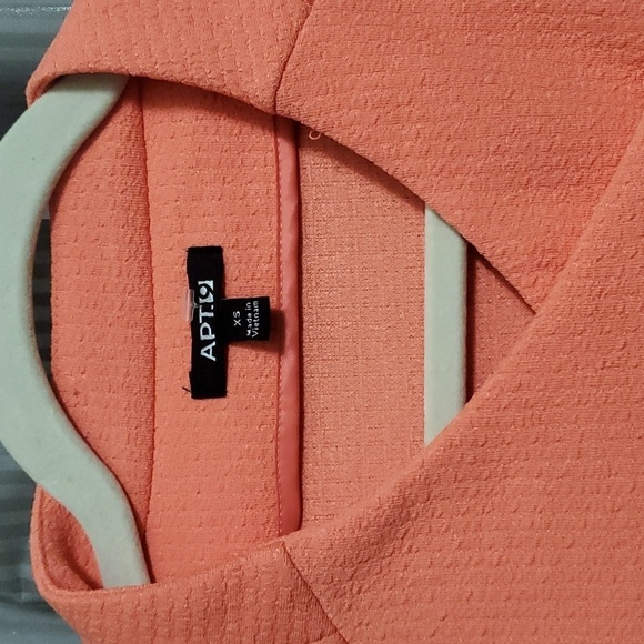 Apt. 9 Blazer Women's Size Xs x-small Coral asymmetrical zipper 100% polyester - Picture 4 of 11